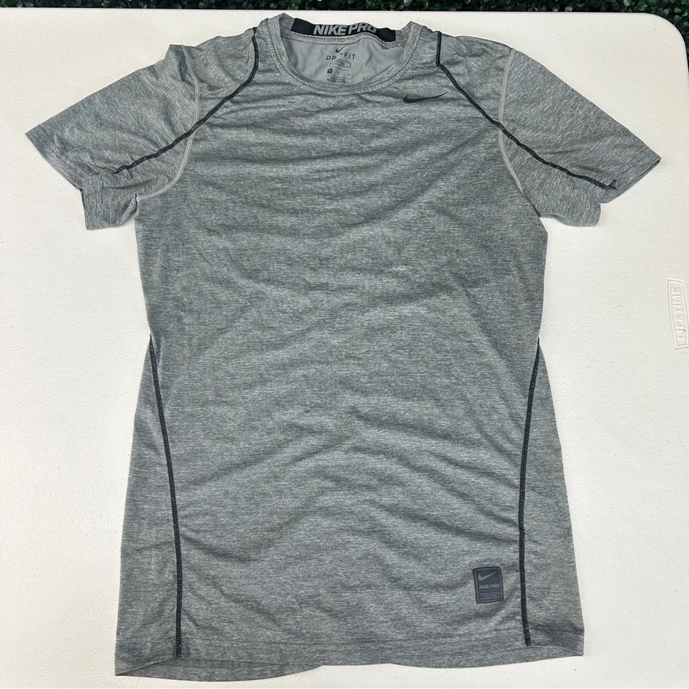 Nike Pro Fitted Short Sleeve Gray Shirt - Men's Small!